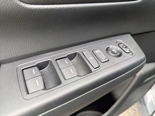 Used 2025  Honda Sport-L image 13