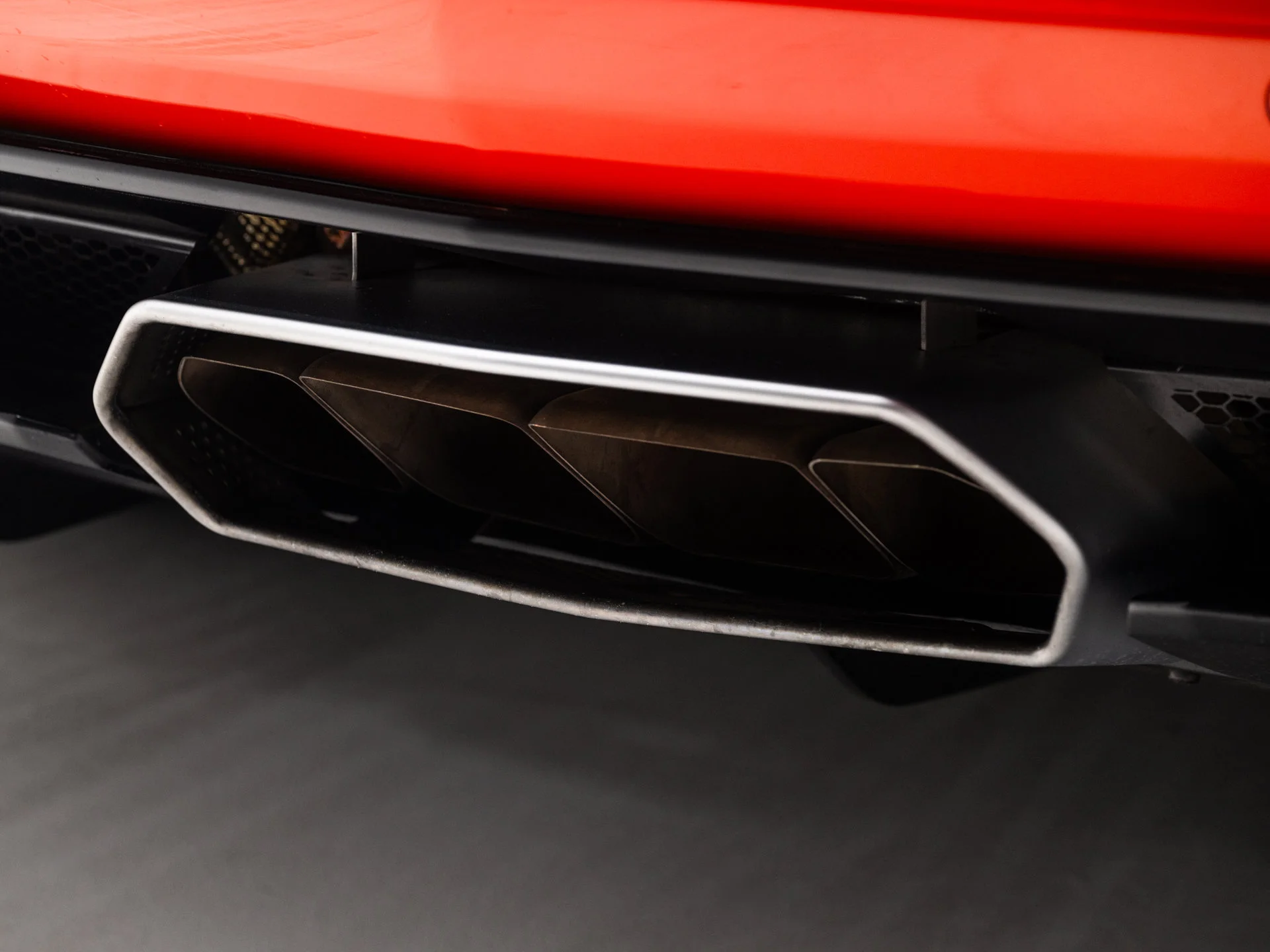 Used 2014 Arancio Argos Pearl Effect Lamborghini  image 30