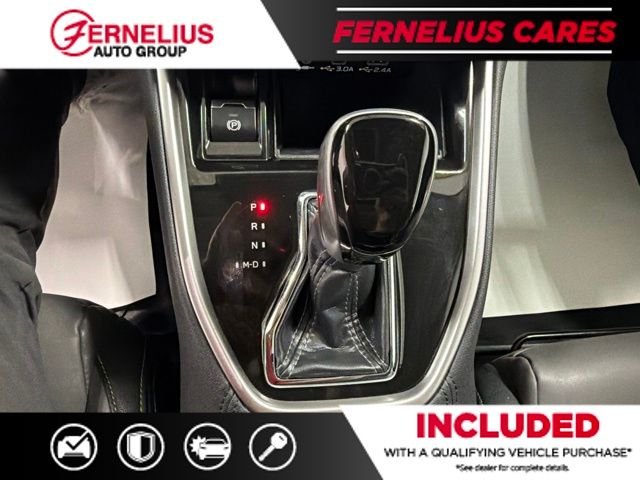 Used 2025 White Subaru Onyx Edition image 36