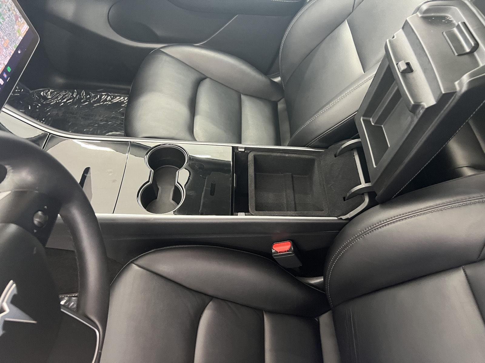 2020 Tesla Model Y Long Range - Photo 17