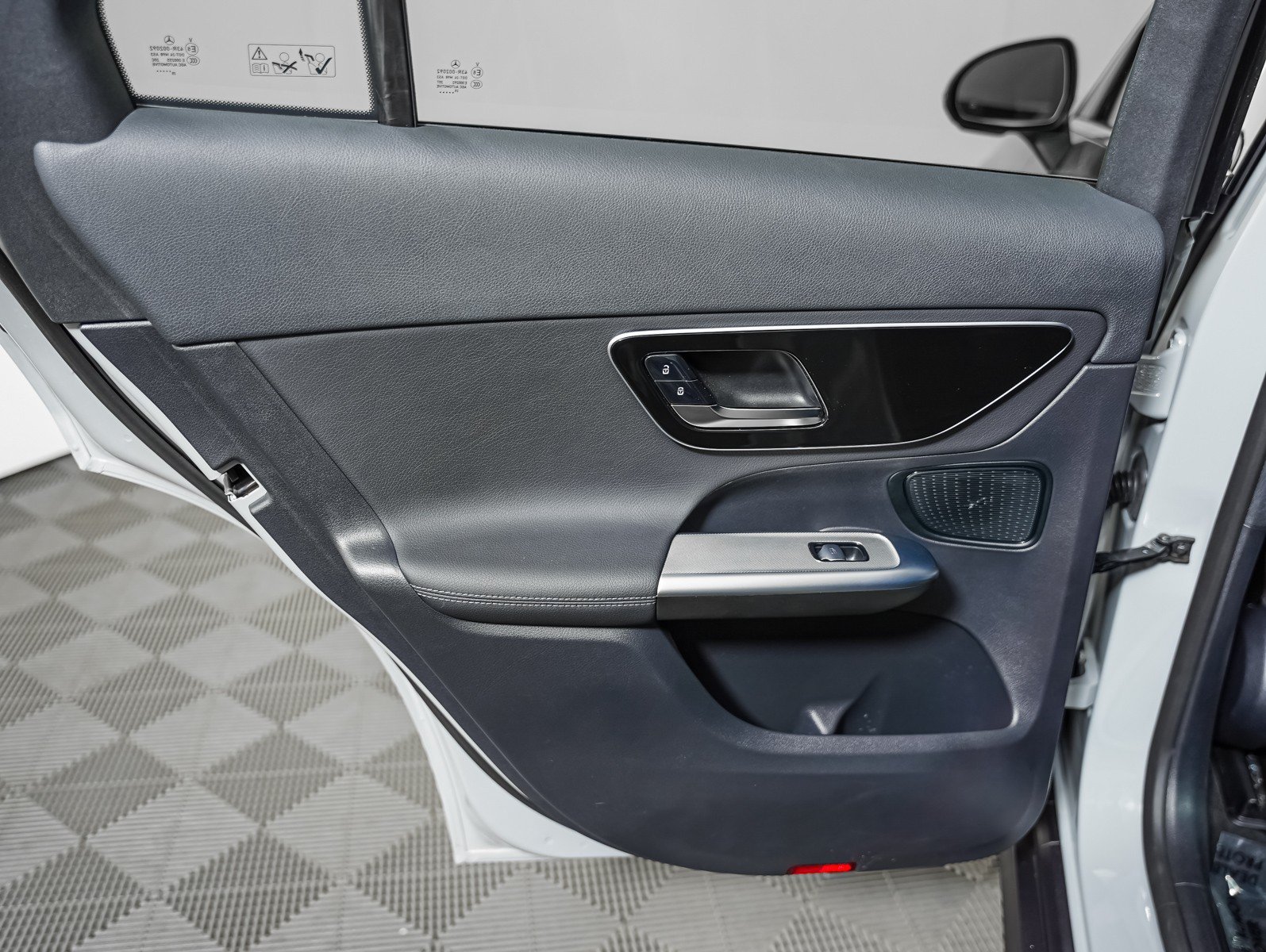 Certified Used 2026 Alpine Grey Mercedes-Benz GLC 300 image 24