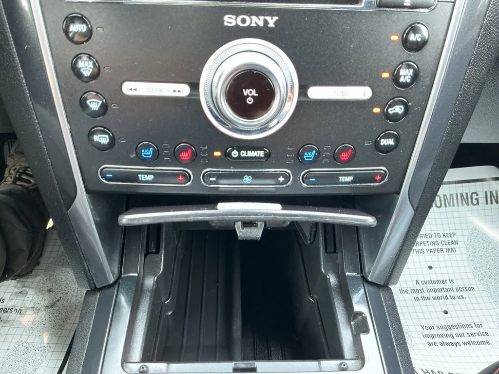 Used 2018 Gray Ford Sport image 17