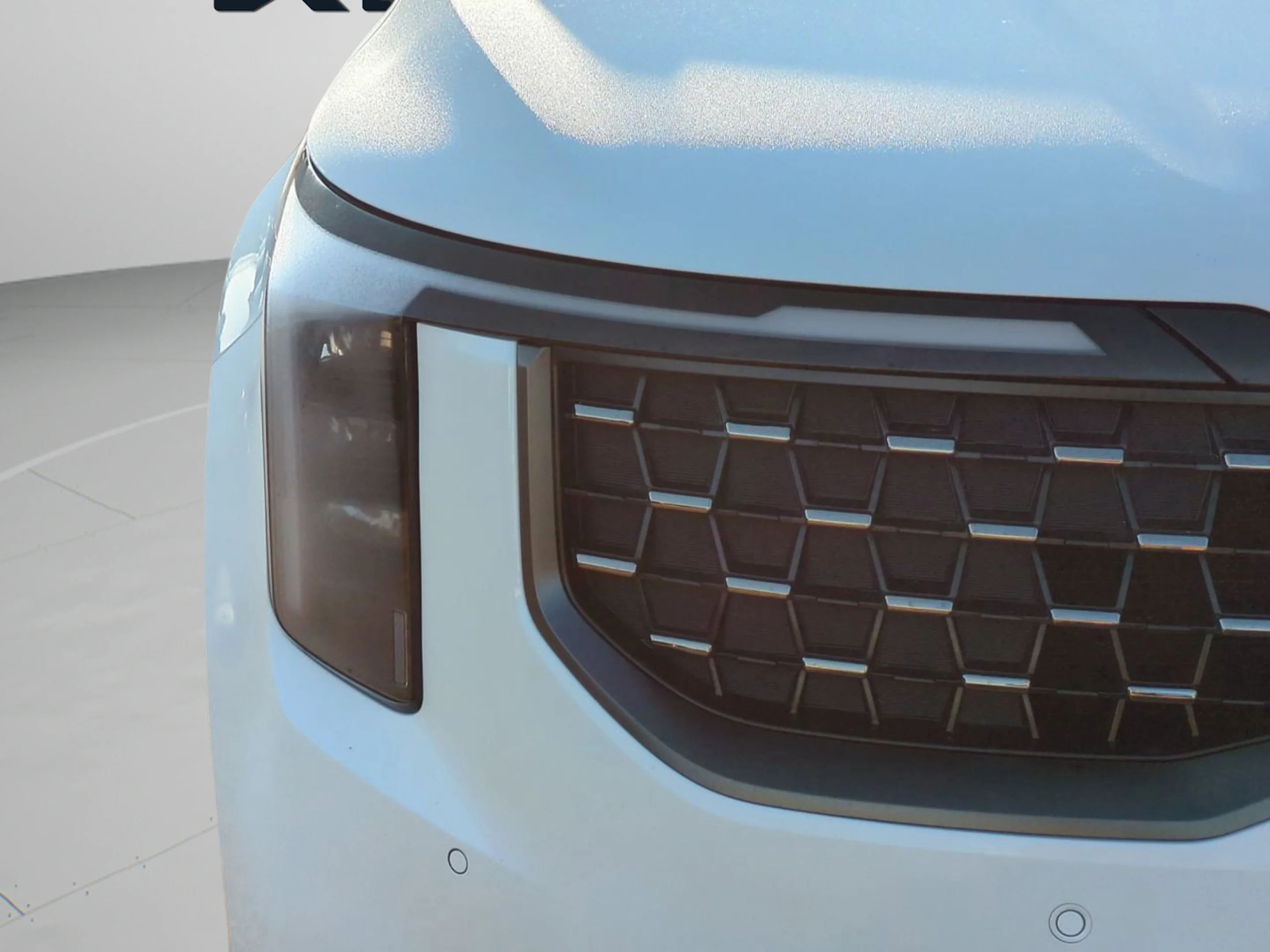New 2026 Snow White Pearl Kia SX image 10