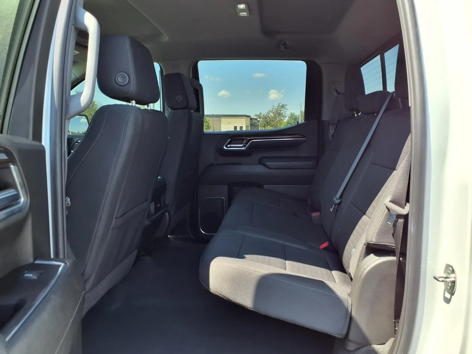 Used 2024 Summit White Chevrolet RST image 24
