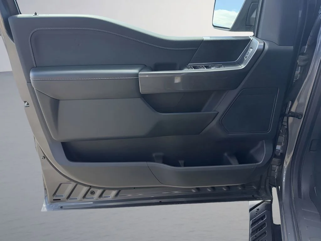Used 2023 Gray Ford XL image 13