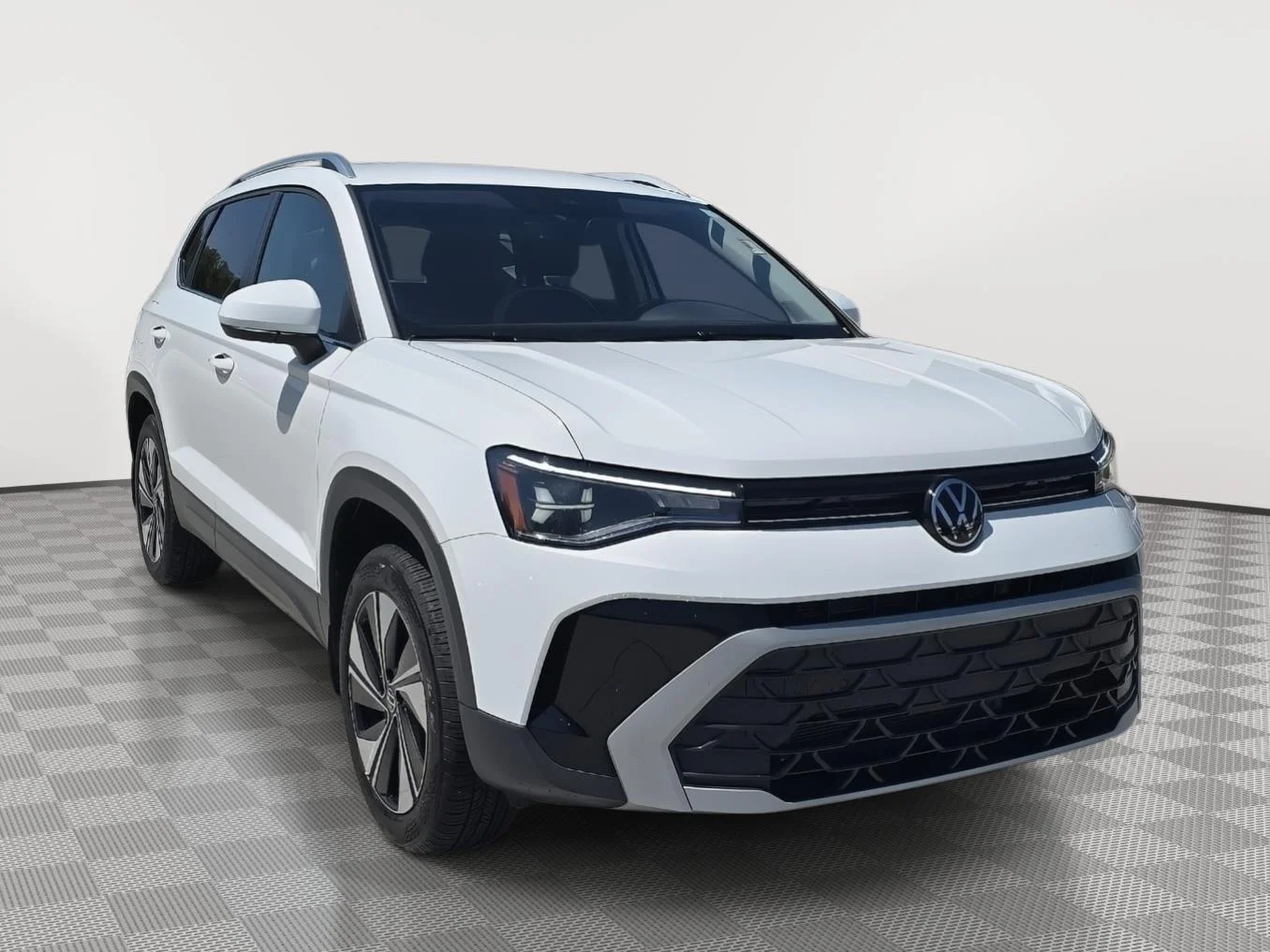 Certified Used 2025 WHITE Volkswagen SE image 6