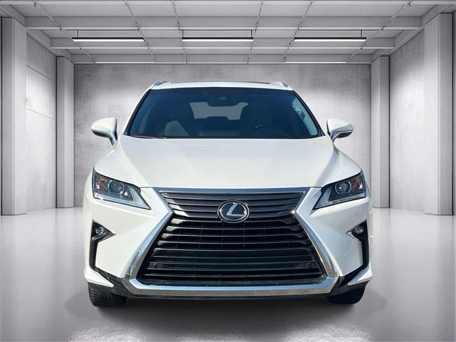 Used 2018 White Lexus 350L image 8