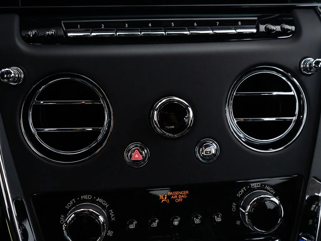 New 2027 Black Diamond Rolls-Royce  image 42
