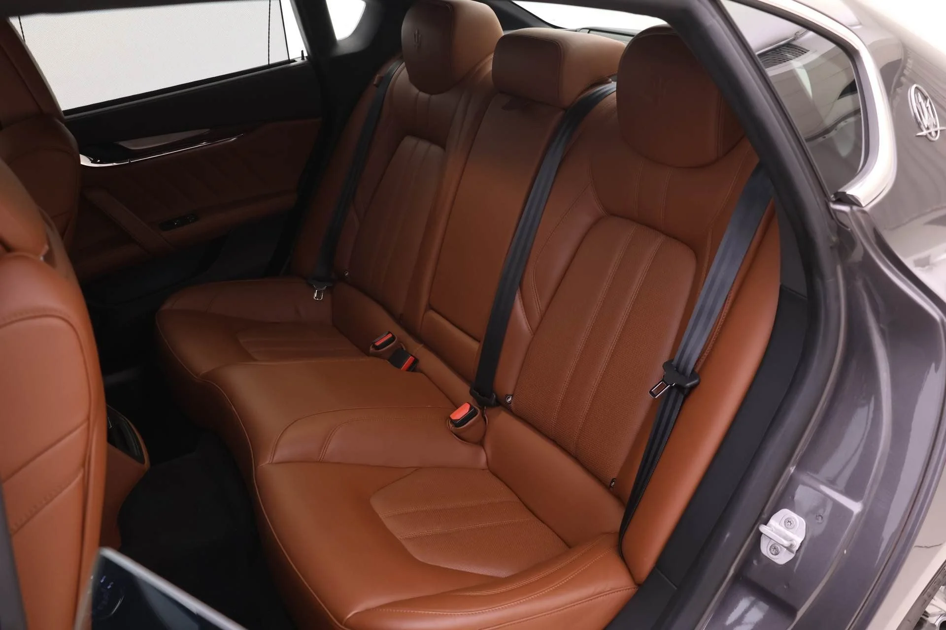 Used 2020 Silver Maserati S Q4 GranSport image 16