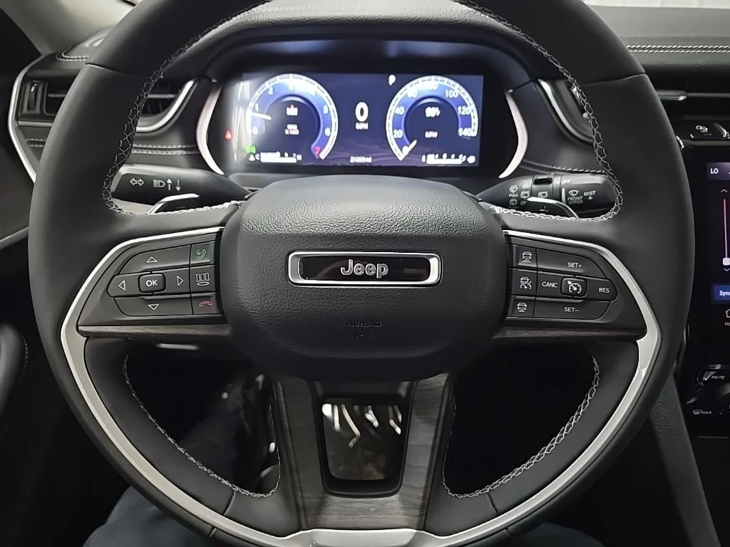 2023 Jeep Grand Cherokee L Limited - Photo 19
