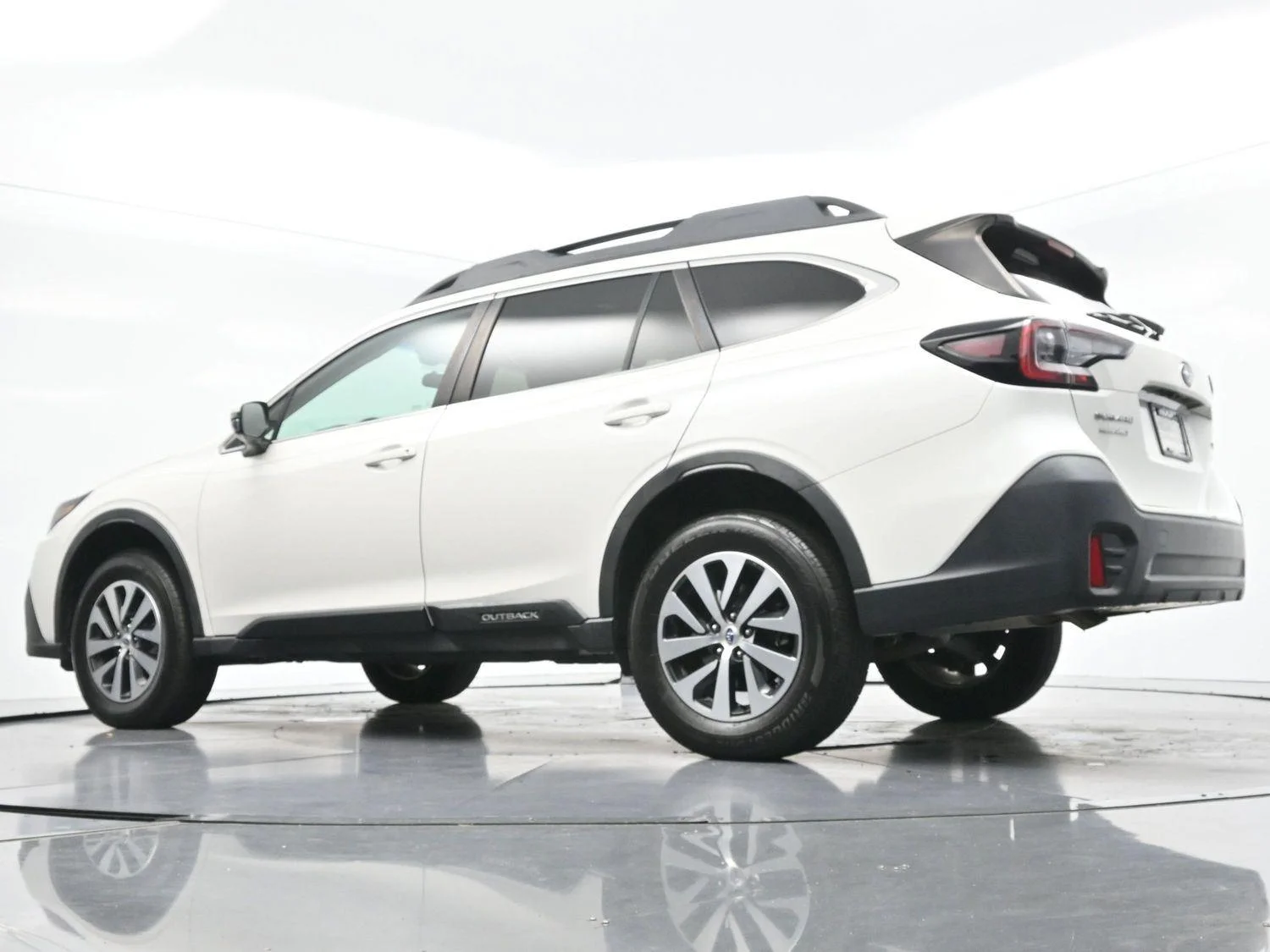 Used 2020 Crystal White Pearl Subaru Premium image 38