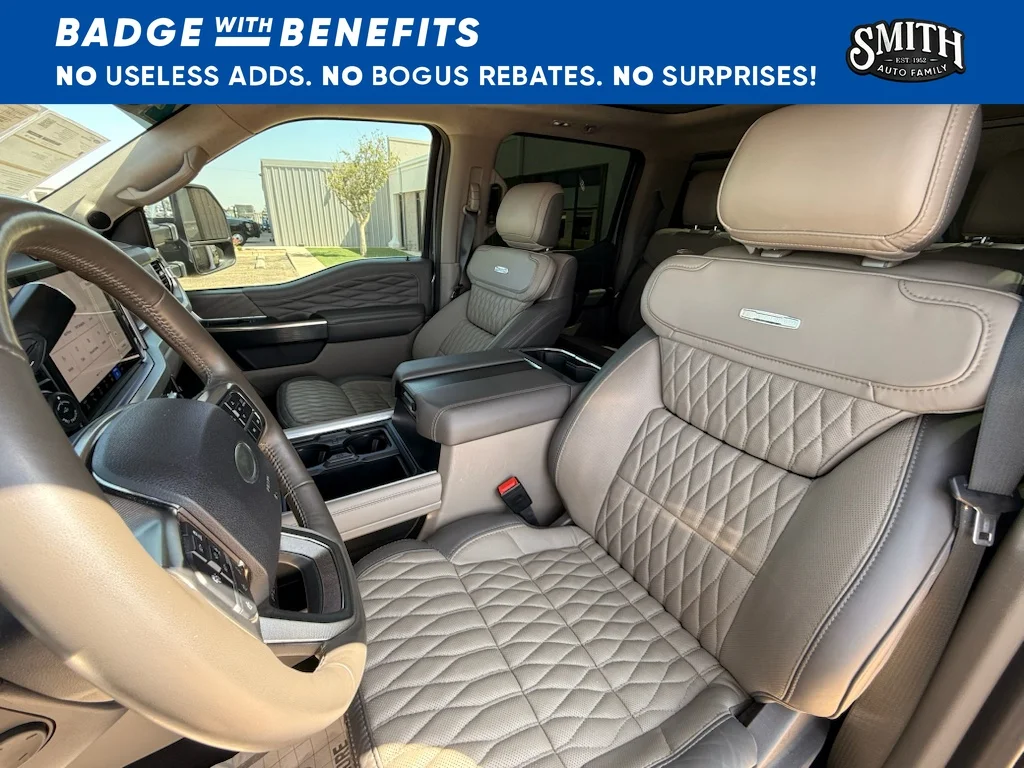 Certified Used 2025 Carbonized Gray Metallic Ford Platinum image 11