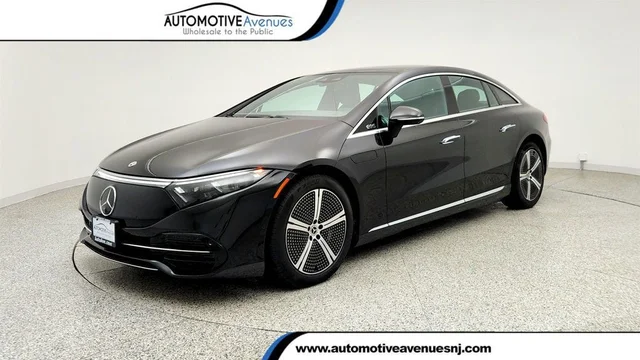 2023 Mercedes-Benz EQS EQS 450 4MATIC® Sedan w/ Massage Seats & Active Ambient Lighting