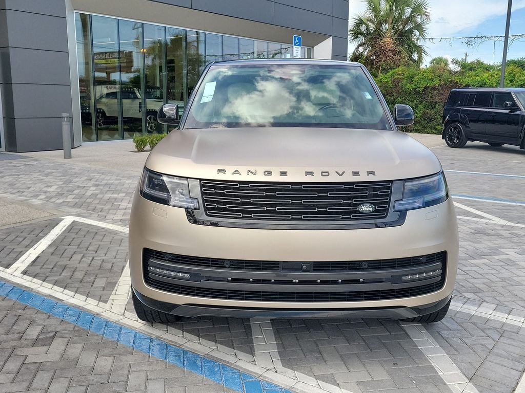 New 2026 Sunset Gold Satin Land Rover Autobiography image 8