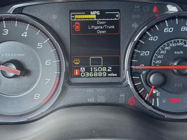 Used 2020 Gray Subaru Premium image 12