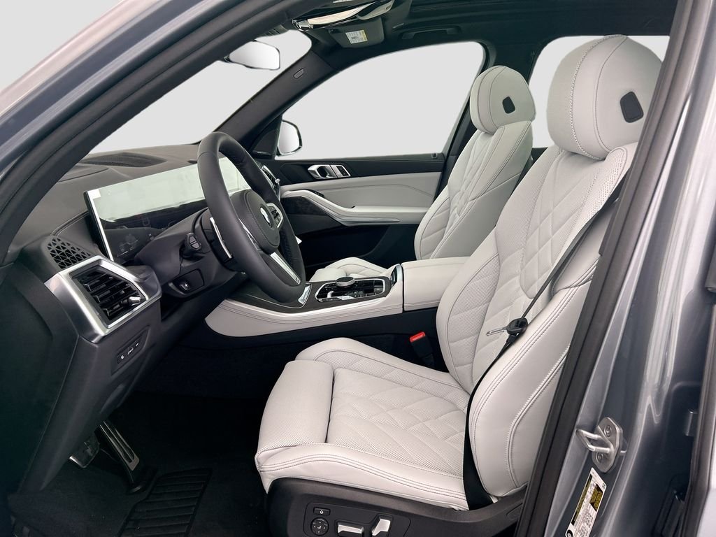 New 2026 Gray Metallic BMW sDrive40i image 18
