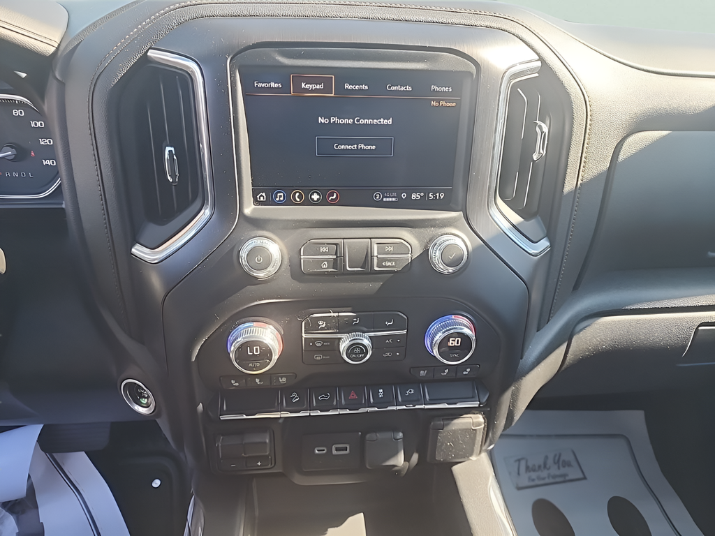 Used 2021 White GMC AT4 image 19