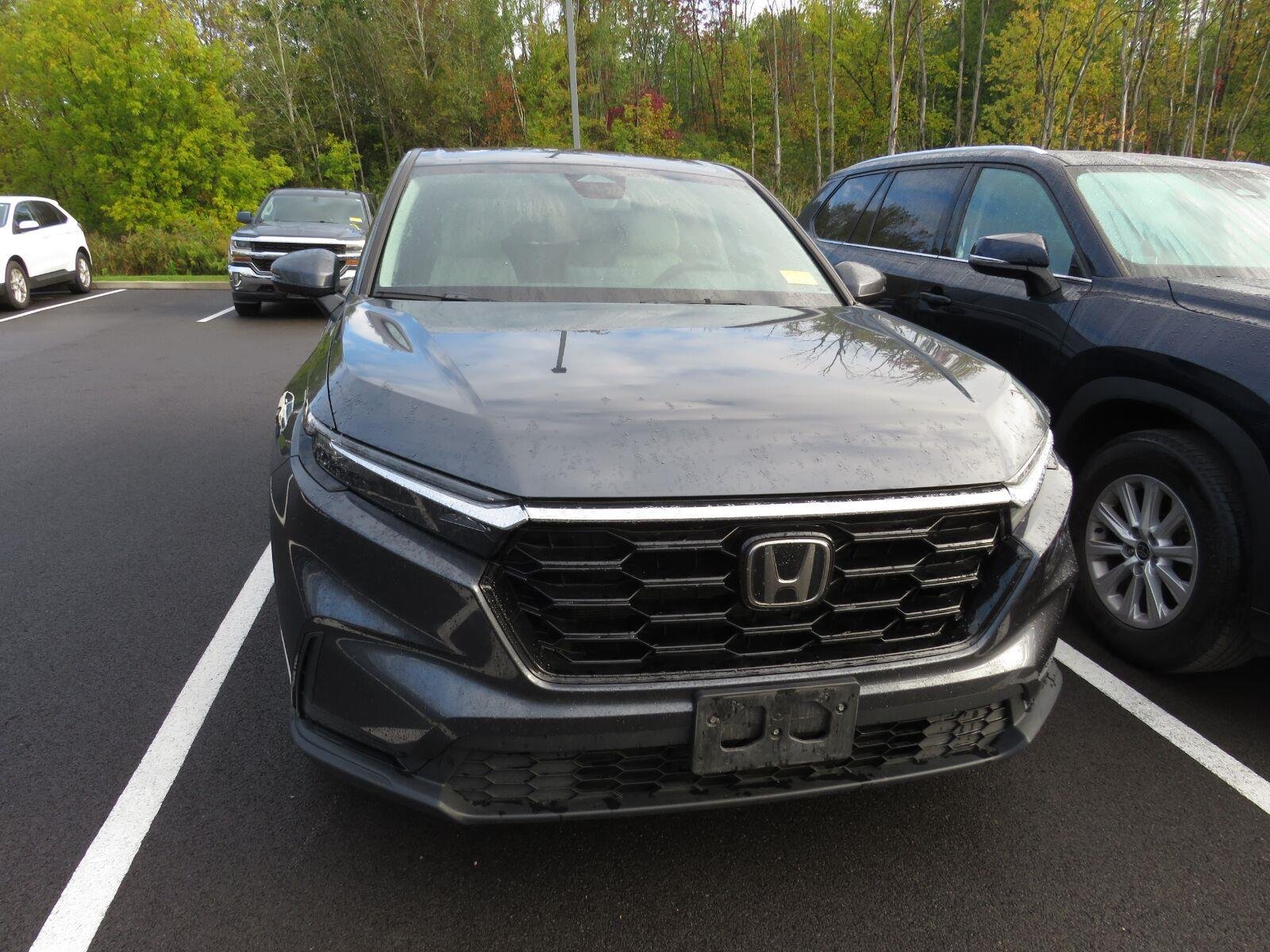 Used 2024  Honda EX image 5