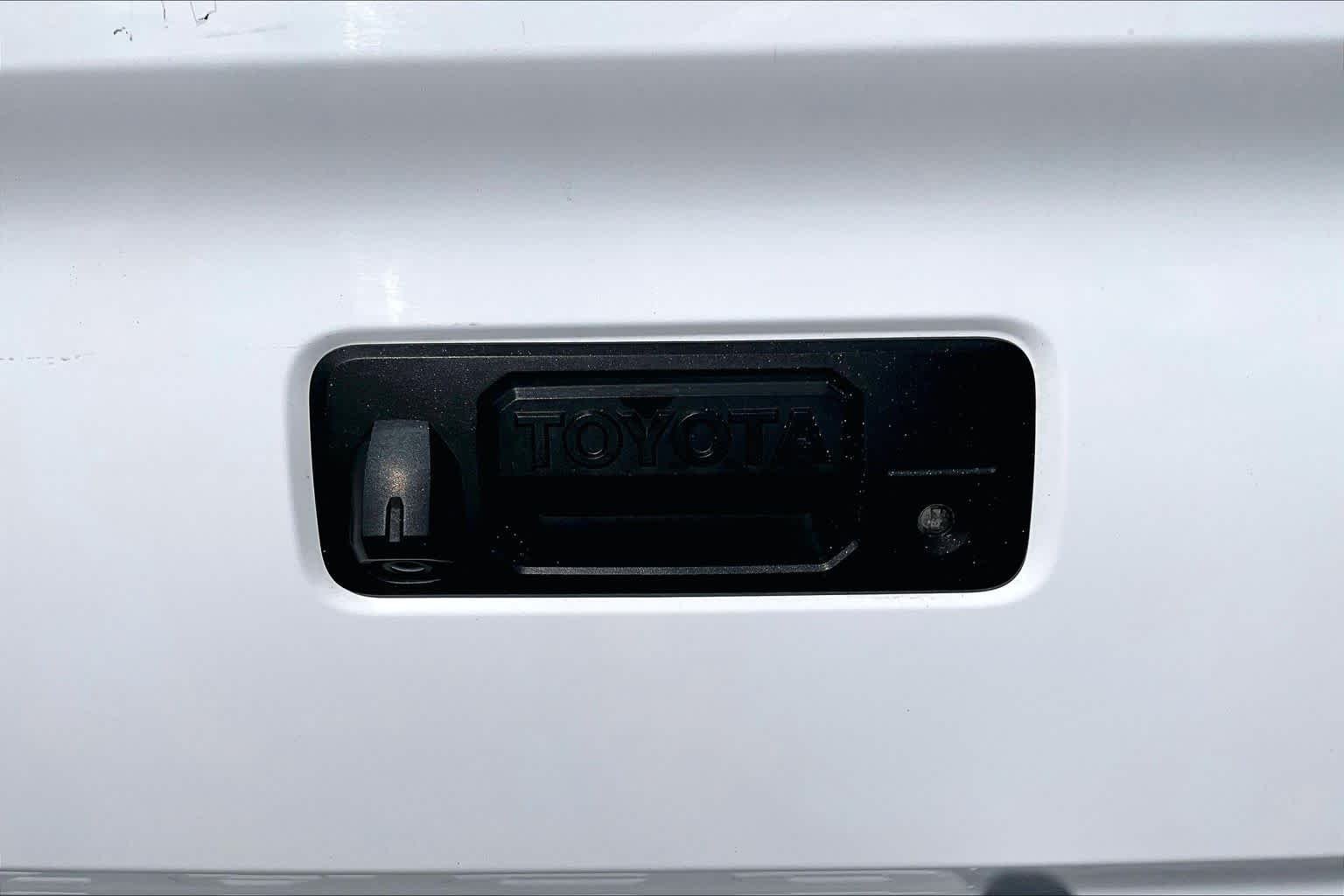Used 2017 Super White Toyota TRD Pro image 31