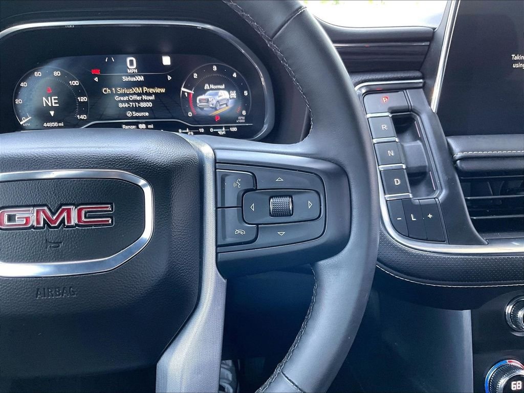 Used 2023 White GMC SLT image 25