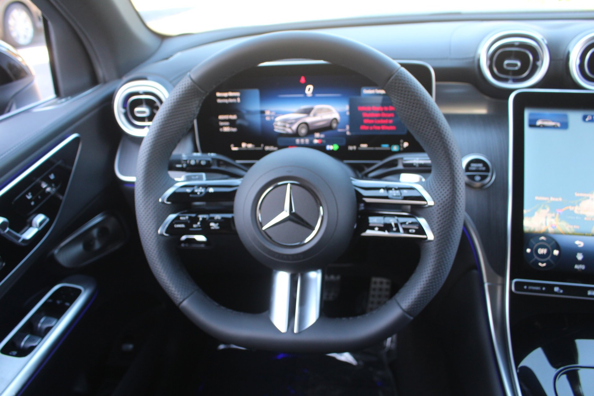 New 2026 Black Mercedes-Benz GLC 300 image 18