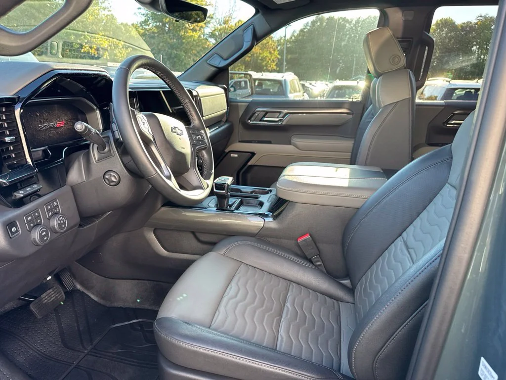 Used 2026 Gray Chevrolet ZR2 image 4