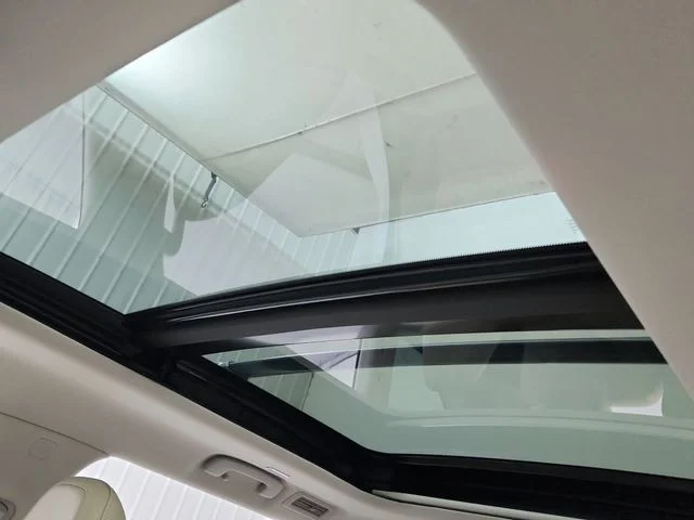 New 2026 White Nissan Platinum Reserve image 24