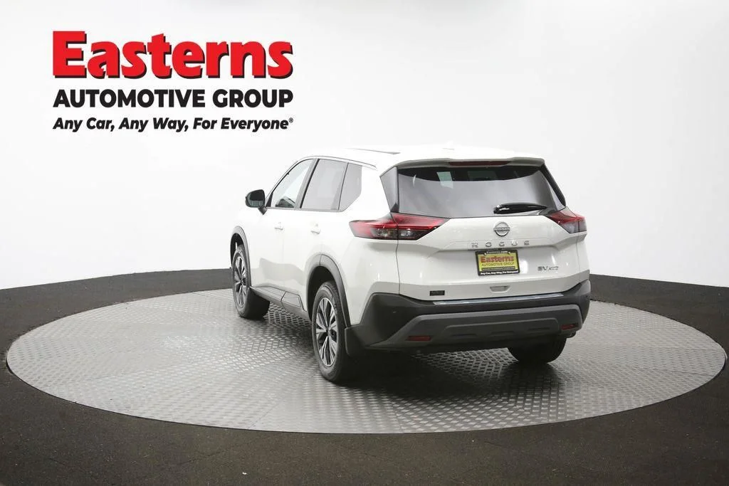 Used 2023 White Nissan SV image 67