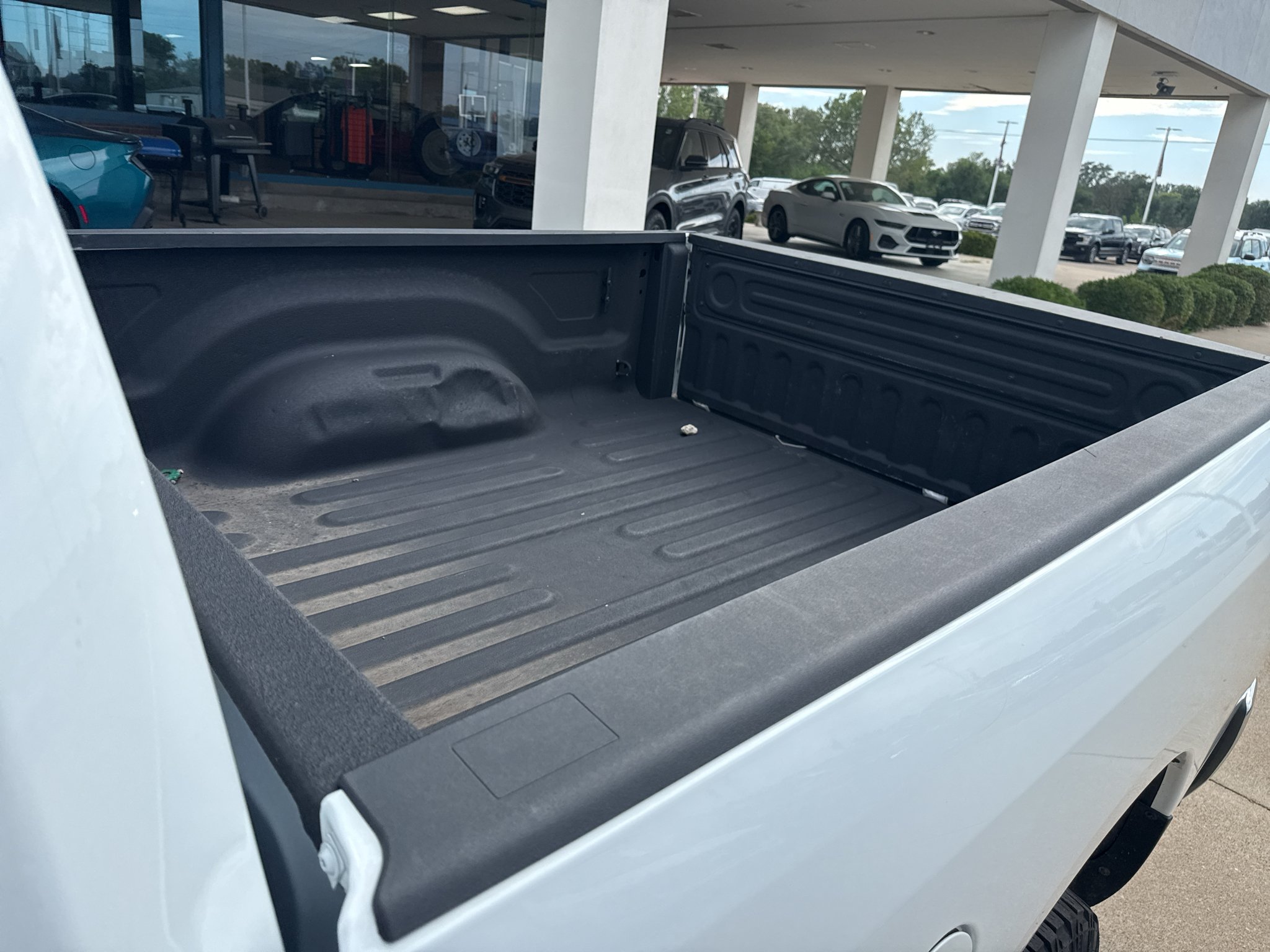 Used 2024 Bright White Clearcoat Ram Big Horn image 10