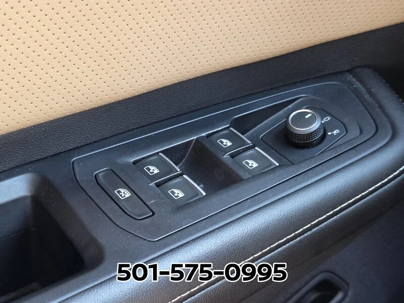 Used 2024 Pure Gray Volkswagen 2.0T SE W/TECHNOLOGY FWD image 34