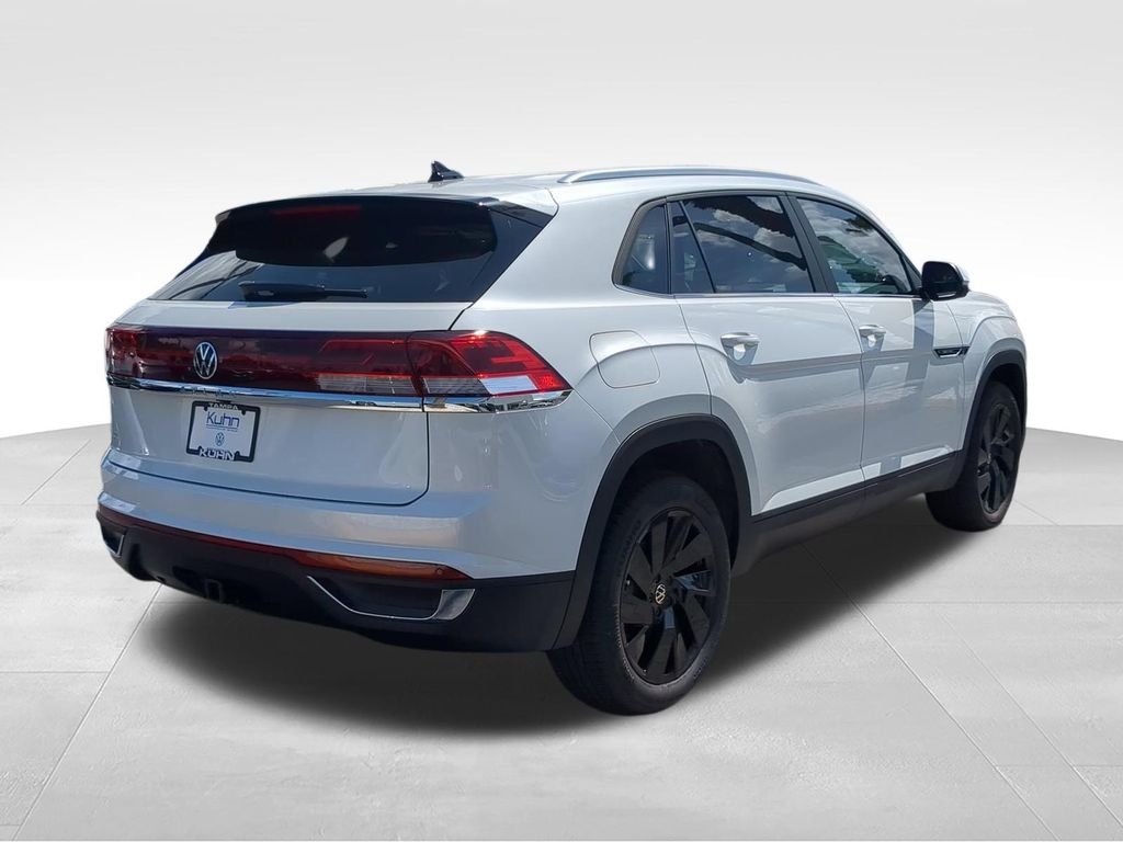 New 2026 White/off-white Volkswagen 2.0T SE w/Technology image 4