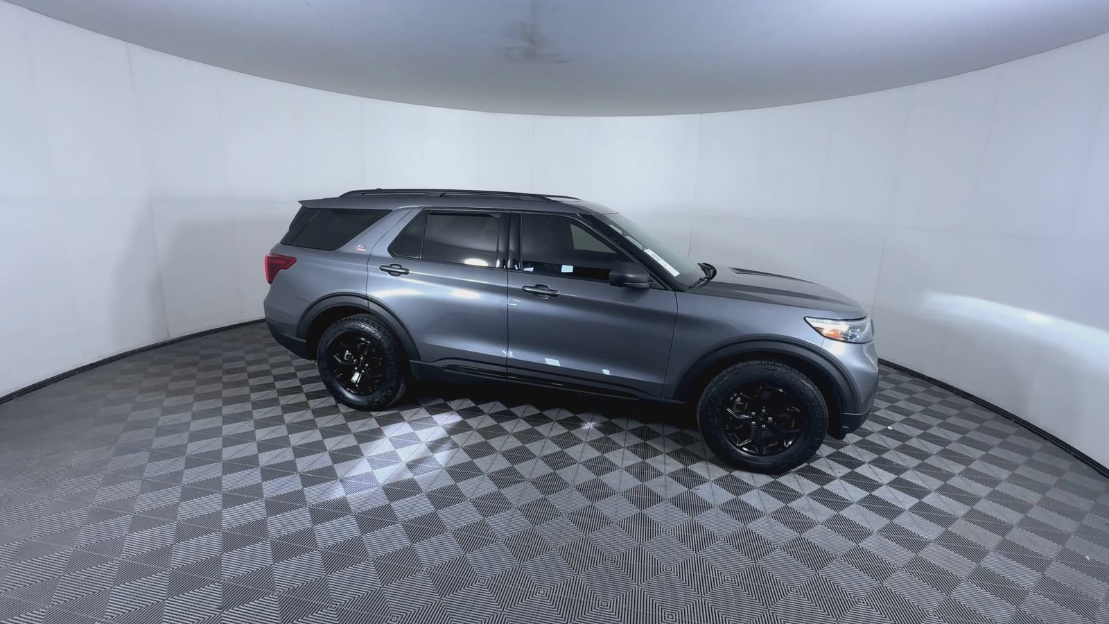 Used 2022 Carbonized Gray Metallic Ford Timberline image 9