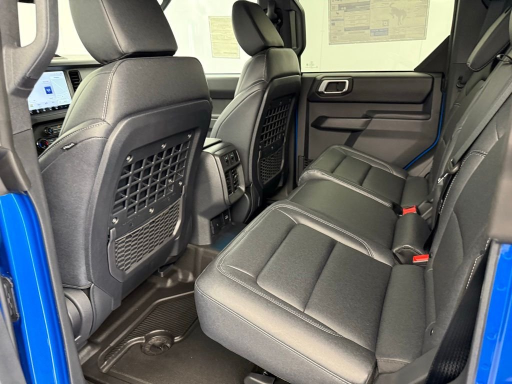 New 2026 Velocity Blue Metallic Ford Badlands® image 59
