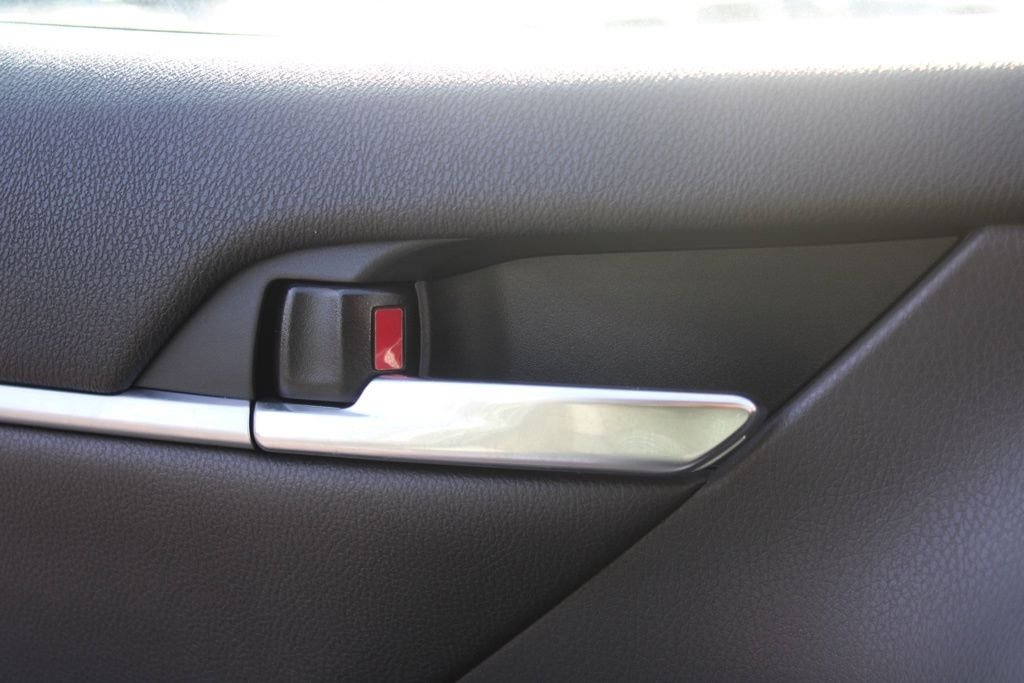 2023 Toyota Camry XSE - Photo 16