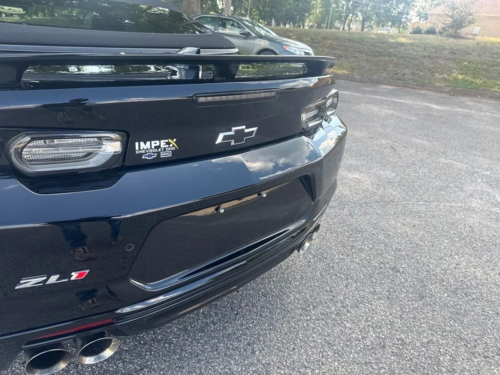 Used 2023 Black Chevrolet ZL1 image 31