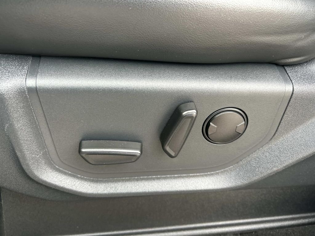 Certified Used 2024 Black Metallic Ford XLT image 30