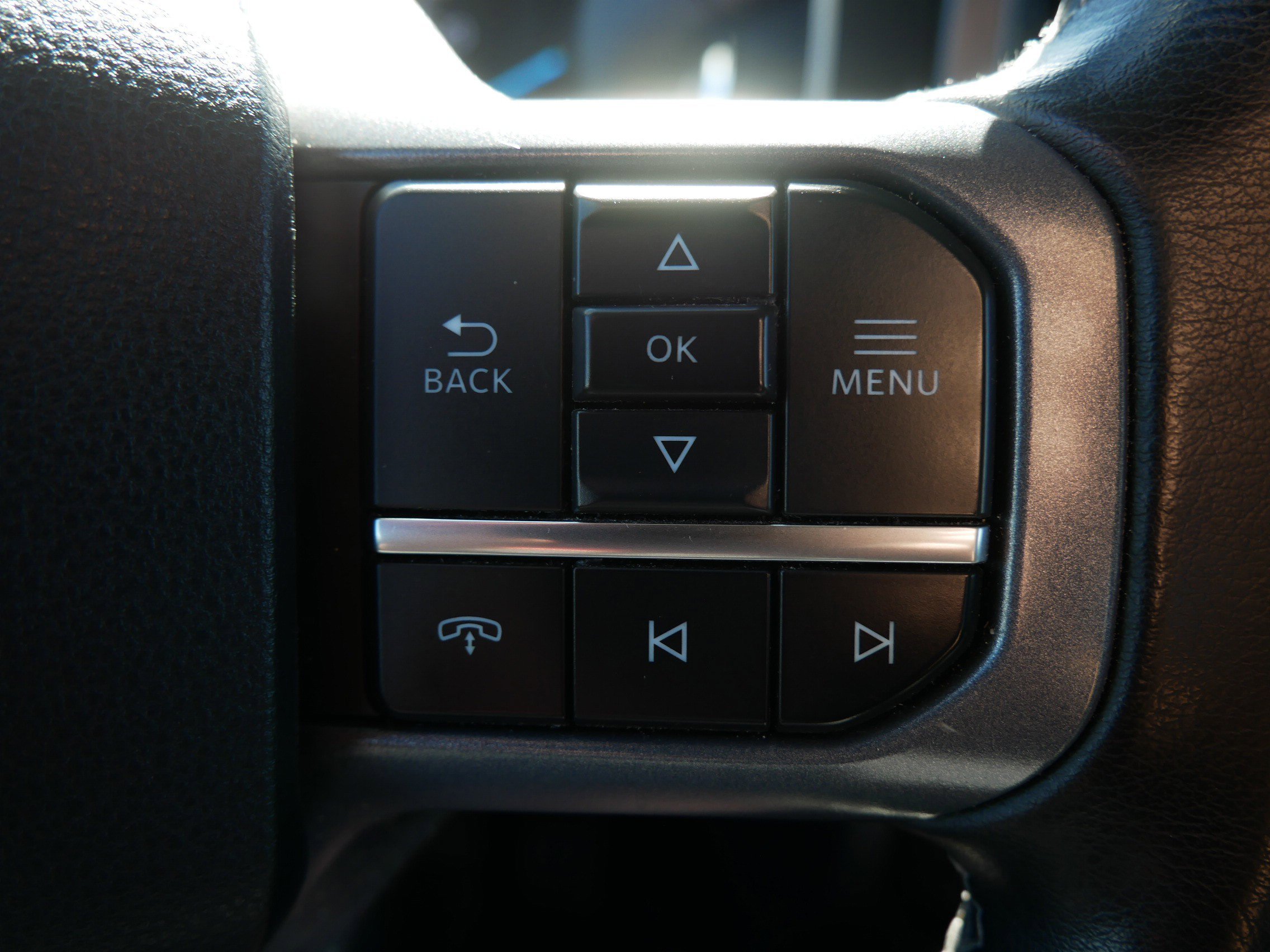 Used 2023 Black Ford XLT image 26