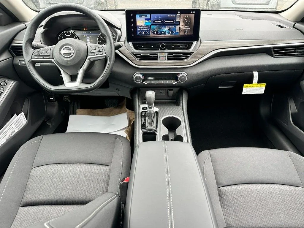Used 2026 Black Nissan 2.5 SV image 6