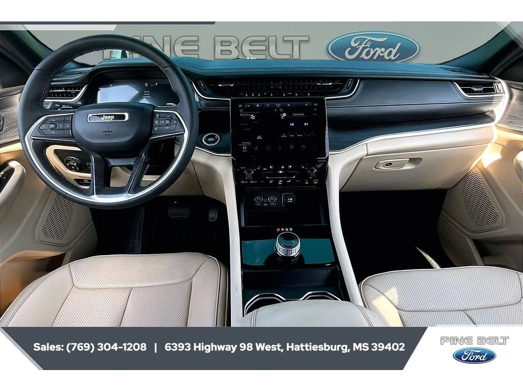 Used 2025 Bright White Clearcoat Jeep Limited image 13