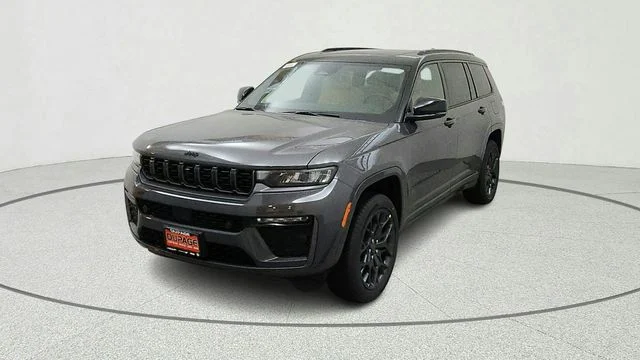 New 2026 Baltic Gray Metallic Clear-Coat Exterior Paint Jeep Summit image 3