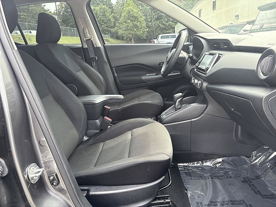 Used 2024 Gun Metallic Nissan S image 19