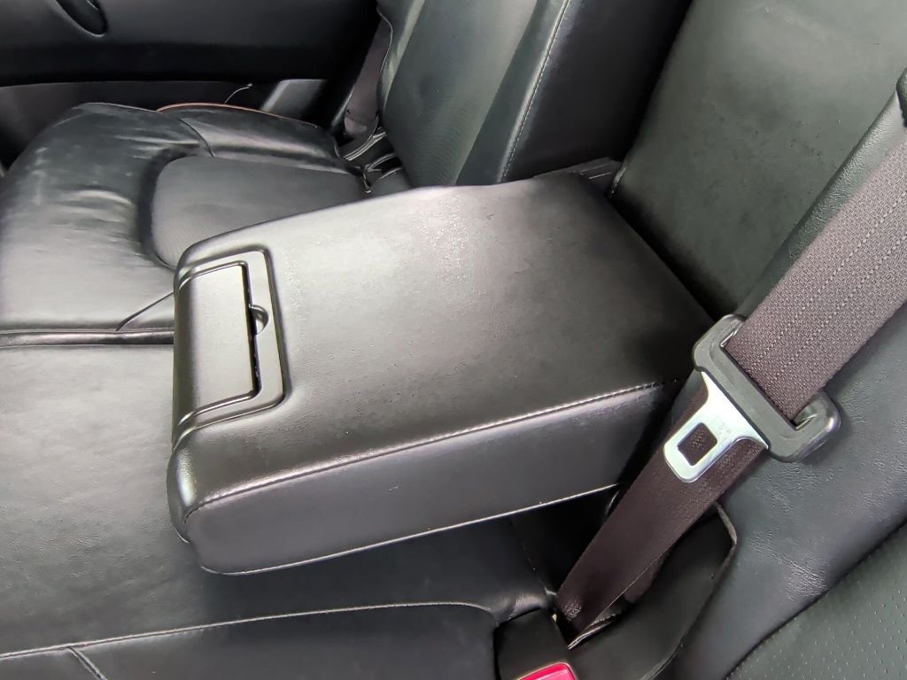 Used 2019 Super Black Nissan SL image 36