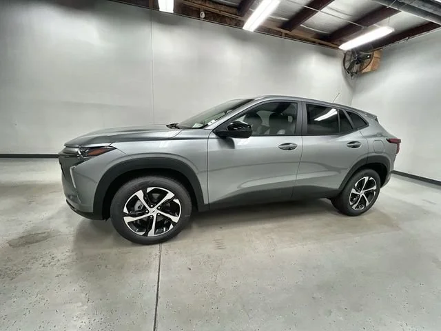 New 2026 Sterling Gray Metallic Chevrolet 1RS image 5