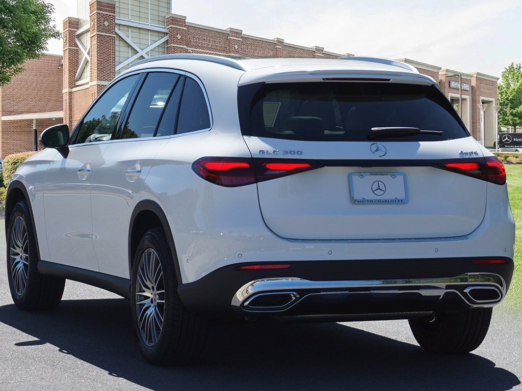 Used 2026 Polar White Mercedes-Benz GLC 300 image 7