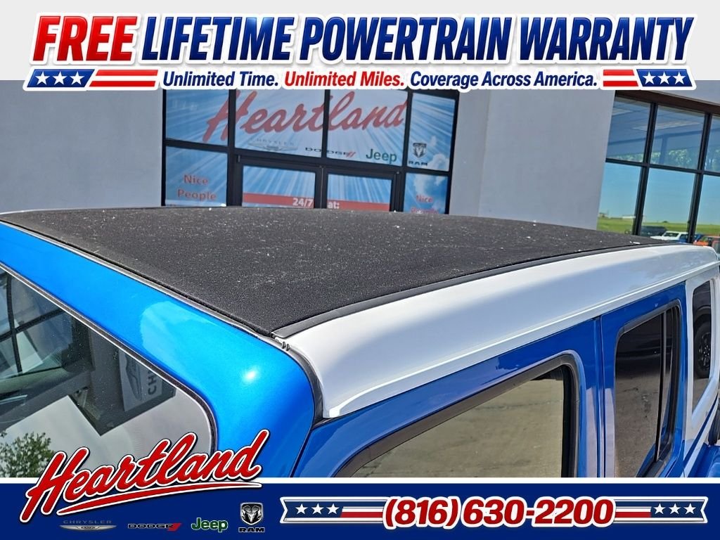 New 2026 Hydro Blue Pearl-Coat Exterior Paint Jeep Rubicon image 23