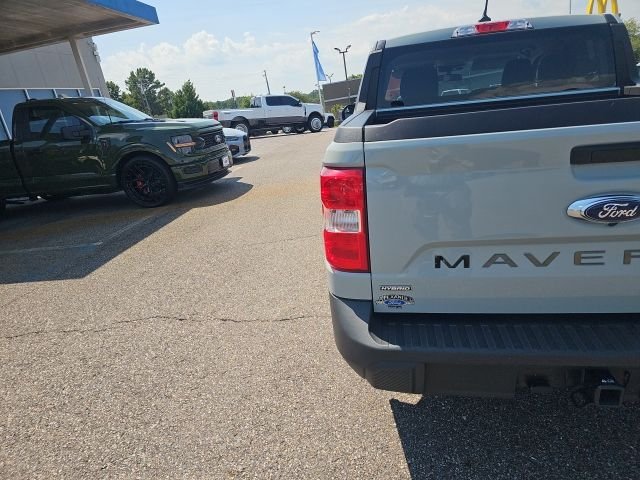 Used 2024 Green Ford XLT image 6