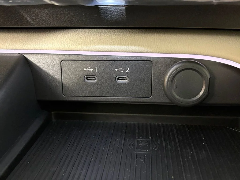 New 2026 Gun Metallic Nissan SL image 30