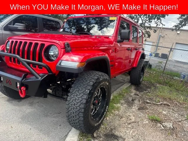 Used 2020 Red Jeep Unlimited Sahara Altitude image 3