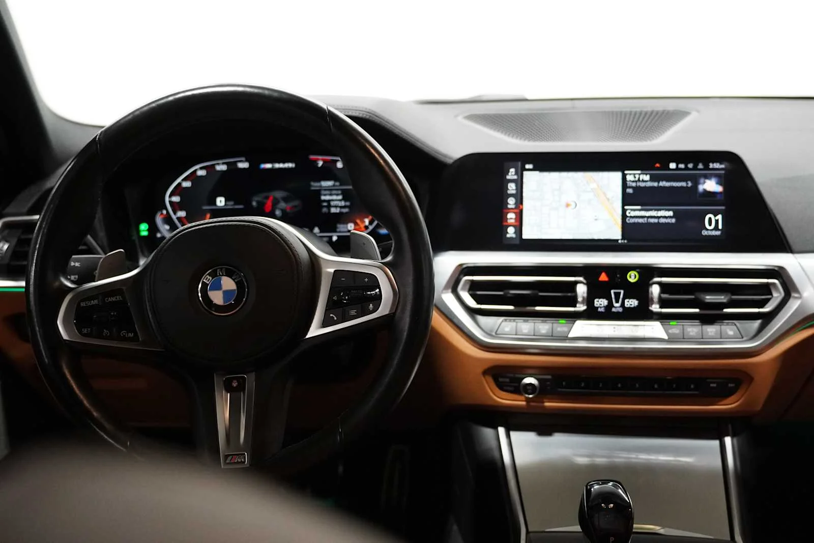 Used 2021 Mineral White Metallic BMW M340i image 23