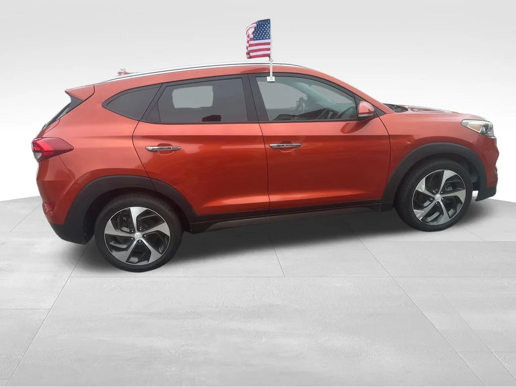 Used 2016 Orange Hyundai Limited image 25